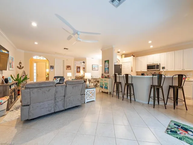 8300  Laurel Lakes  BLVD, Naples, FL 34119