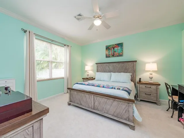 8300  Laurel Lakes  BLVD, Naples, FL 34119