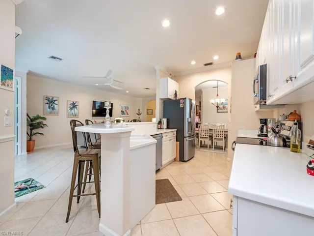 8300  Laurel Lakes  BLVD, Naples, FL 34119