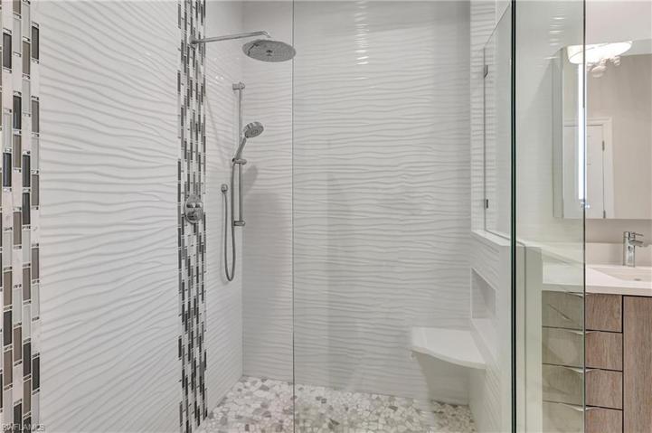 954 CARRICK BEND CIR # 102, NAPLES FL 34110