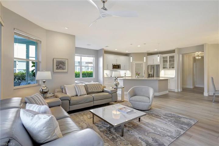 954 CARRICK BEND CIR # 102, NAPLES FL 34110