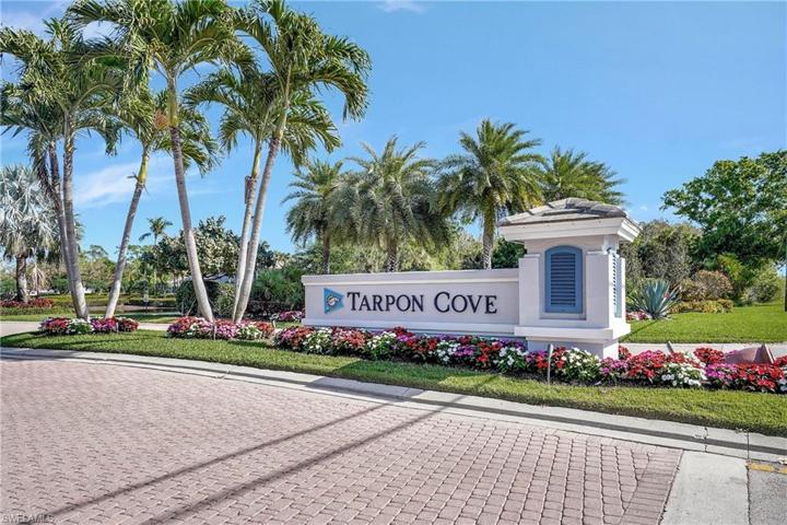 954 CARRICK BEND CIR # 102, NAPLES FL 34110
