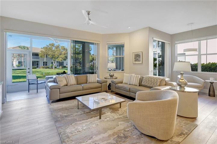954 CARRICK BEND CIR # 102, NAPLES FL 34110
