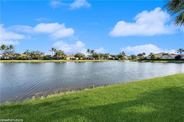 Widest lake view of any Capri in Island Walk. Southern exposure