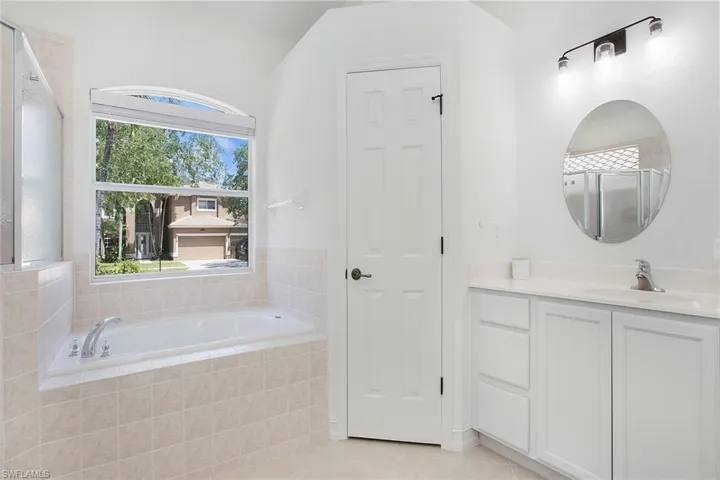 14751 Indigo Lakes Cir, Naples Fl 34119