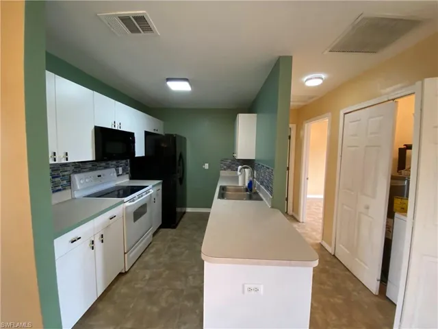 7319  Albany  RD, Fort Myers, FL 33967
