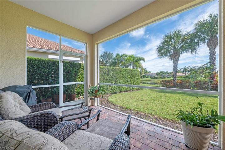 28559 Guinivere Way Bonita Springs FL 34135  - Lanai screened with mature Clusia hedge