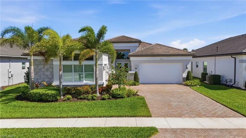 11644 Periwinkle Dr, Naples, Florida 34120