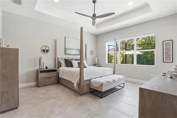 11644 Periwinkle Dr, Naples, Florida 34120