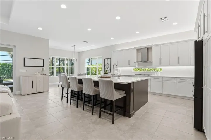 11644 Periwinkle Dr, Naples, Florida 34120