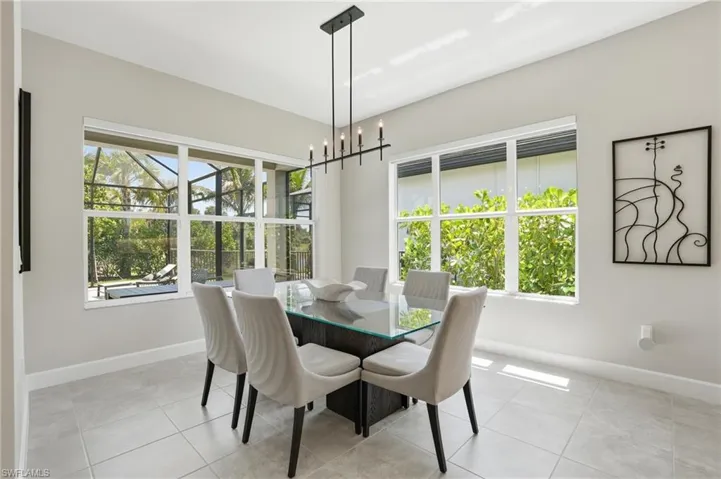 11644 Periwinkle Dr, Naples, Florida 34120