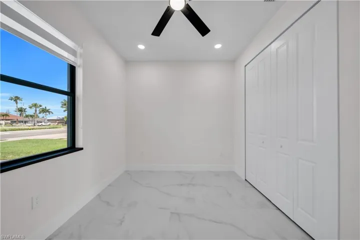 807 Nicholas Pkwy W, Cape Coral, Florida 33991