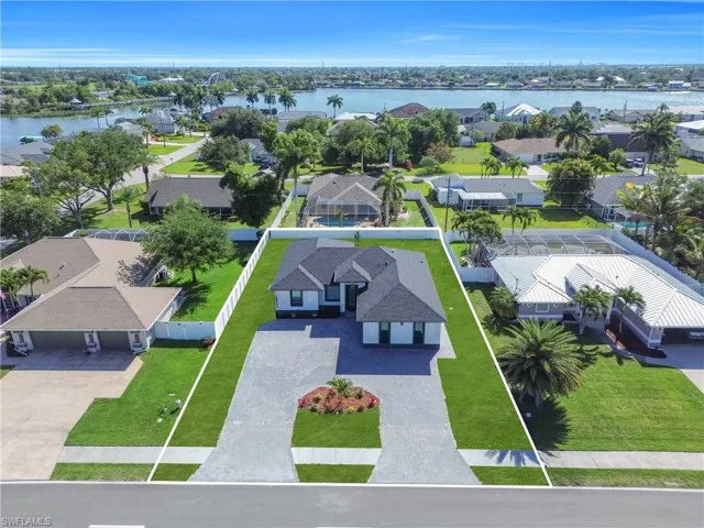 807 Nicholas Pkwy W, Cape Coral, Florida 33991