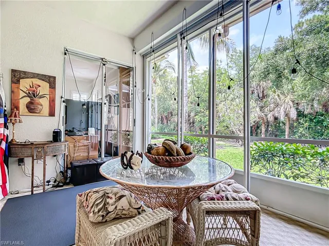 3666  Periwinkle  WAY, Naples, FL 34114