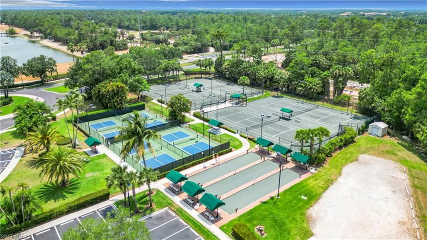 3666  Periwinkle  WAY, Naples, FL 34114