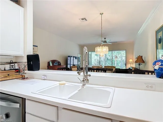 3666  Periwinkle  WAY, Naples, FL 34114