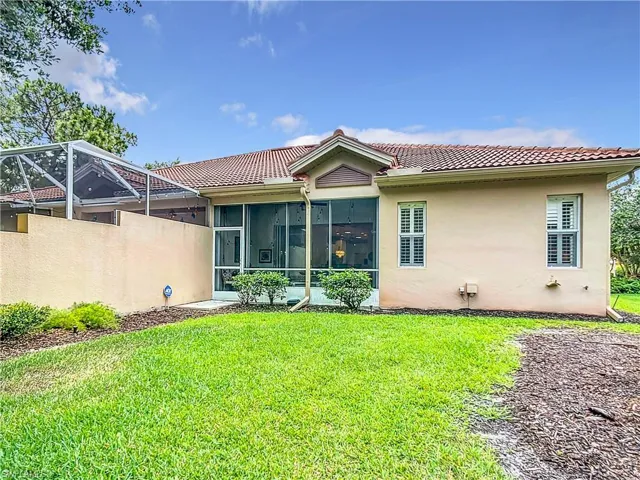 3666  Periwinkle  WAY, Naples, FL 34114