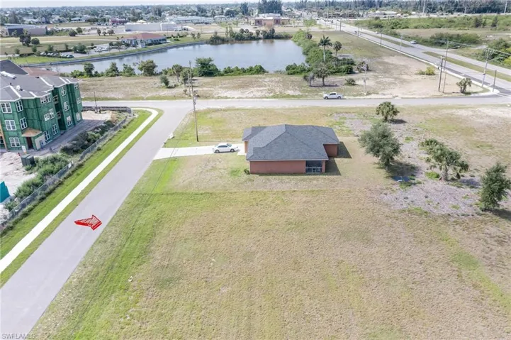 418 SW 15th  PL, Cape Coral, FL 33991