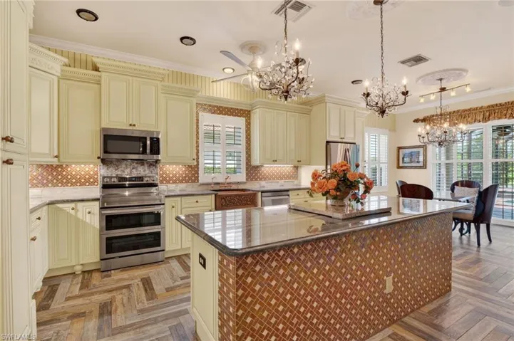16117  Herons View  DR, Alva, FL 33920