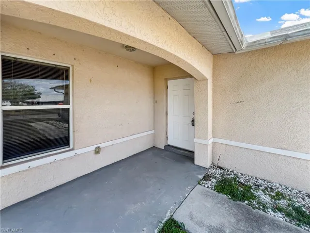 2130 NE 8th  PL, Cape Coral, FL 33909