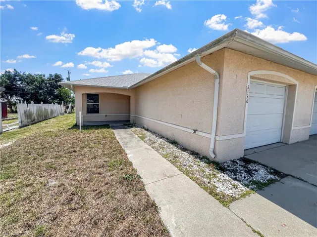 2130 NE 8th  PL, Cape Coral, FL 33909