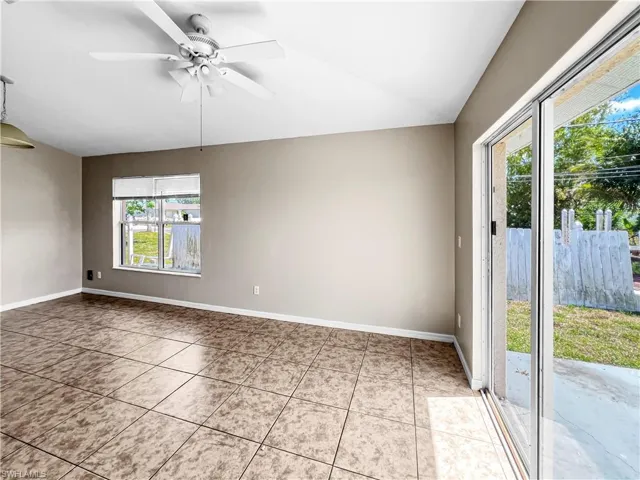 2130 NE 8th  PL, Cape Coral, FL 33909