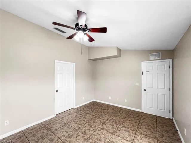 2130 NE 8th  PL, Cape Coral, FL 33909