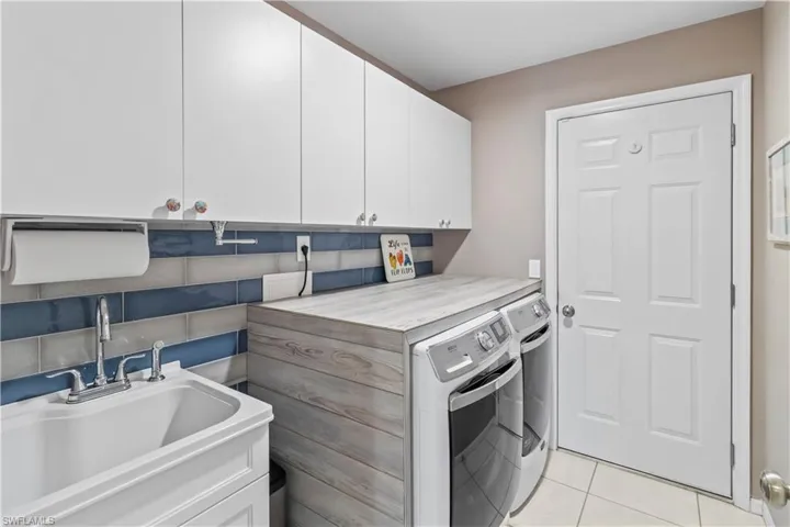 Laundry Room with Utility Sink