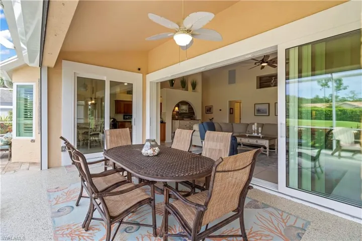 Lanai Dining Area with Sliders to House