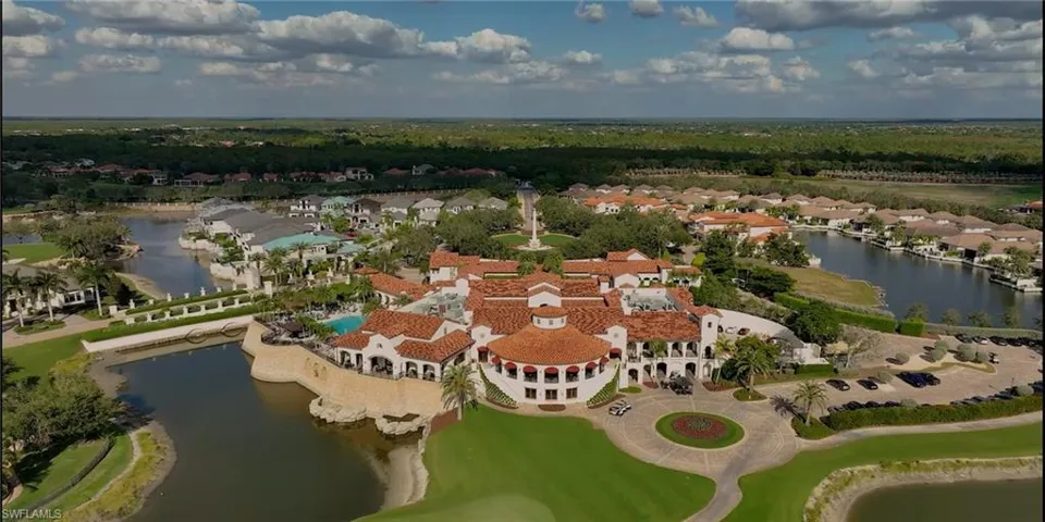 Clubhouse with resort pool, dining, fitness, golf shop & more
