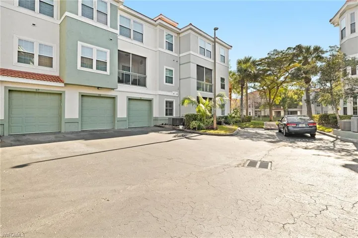 Garage 57; parking 405