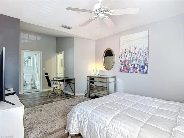 5125 Cedar Springs Dr 204, Naples, Florida 34110