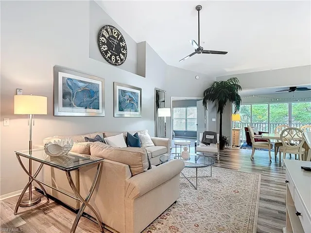 5125 Cedar Springs Dr 204, Naples, Florida 34110