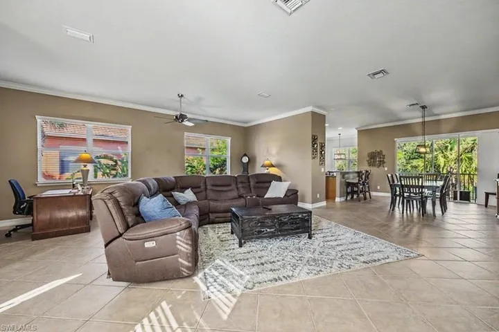 12099 Lucca St 201, Fort Myers, Florida 33966