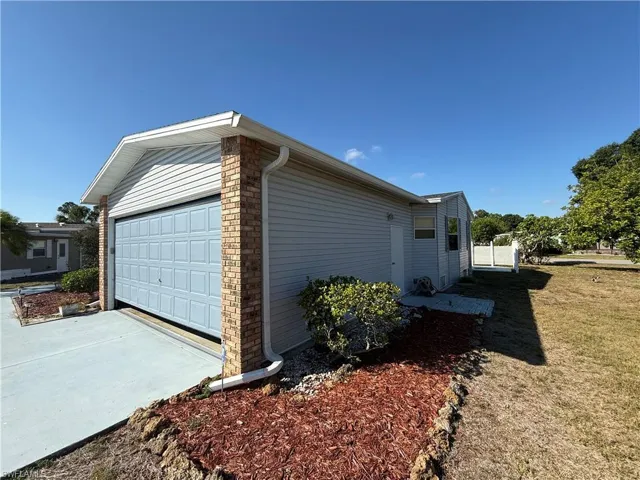 19844  Eagle Trace  CT, North Fort Myers, FL 33903