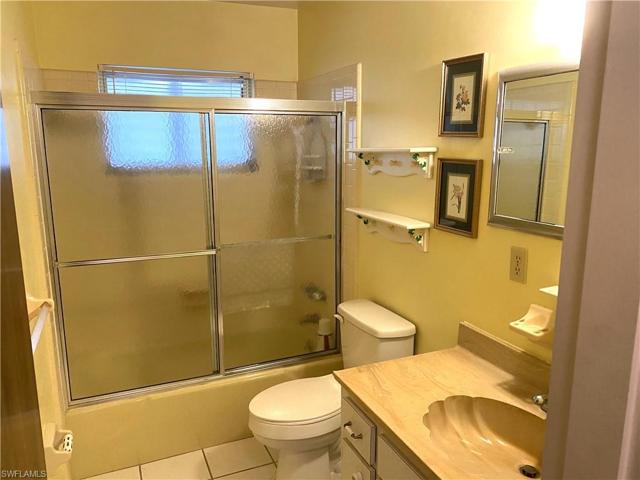 Guest Bath with tub/shower combo.