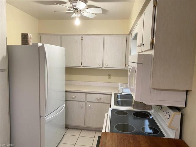 Lots of cabinet space in the kitchen.