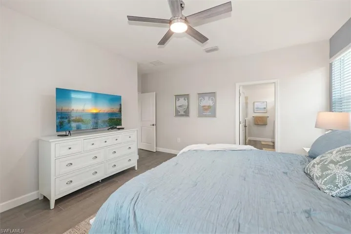 3061  Weston Manor  DR, Alva, FL 33920