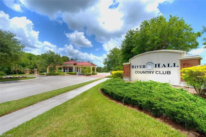 3061  Weston Manor  DR, Alva, FL 33920
