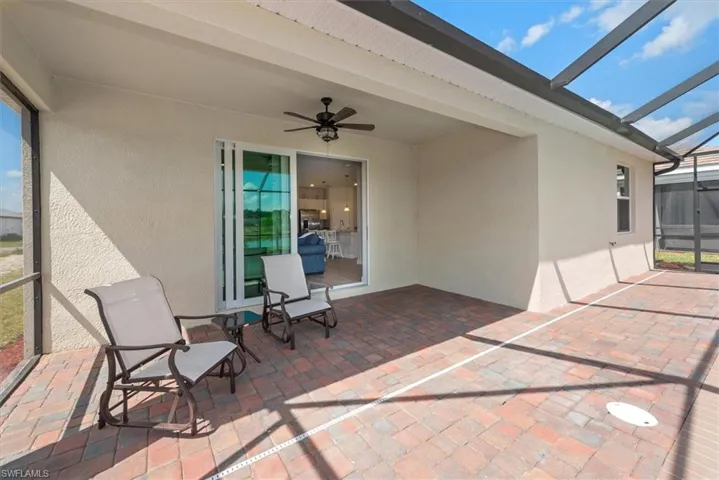3061  Weston Manor  DR, Alva, FL 33920