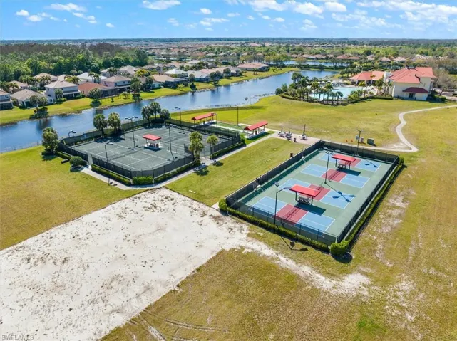3061  Weston Manor  DR, Alva, FL 33920