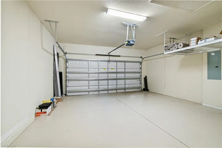 11284 Red Bluff Ln, Fort Myers, Florida 33912