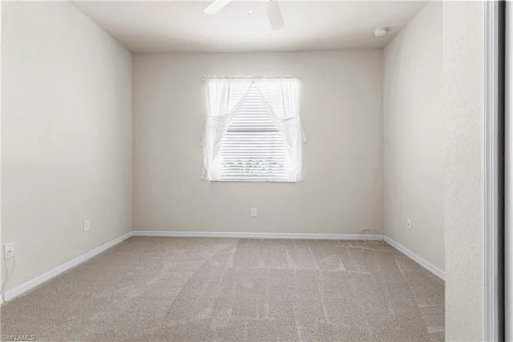 11284  Red Bluff  LN, Fort Myers, FL 33912