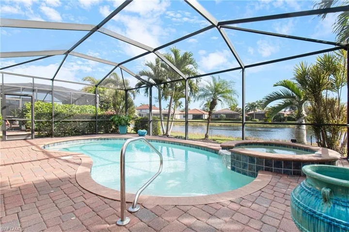11284  Red Bluff  LN, Fort Myers, FL 33912