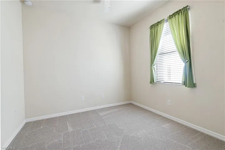 11284  Red Bluff  LN, Fort Myers, FL 33912
