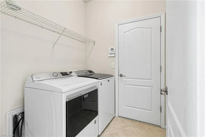 11284 Red Bluff Ln, Fort Myers, Florida 33912