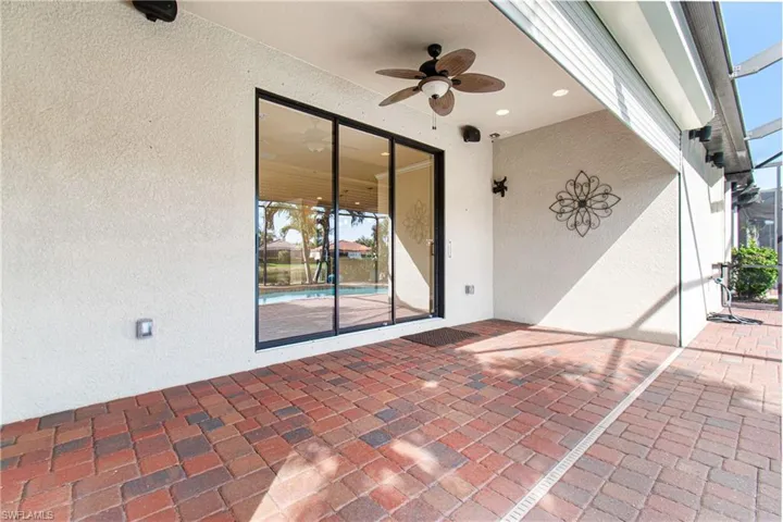 11284  Red Bluff  LN, Fort Myers, FL 33912