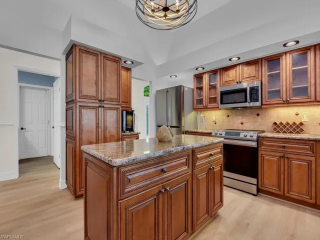 11570 Hampton Greens Dr, Fort Myers, Florida 33913