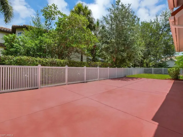 11570 Hampton Greens Dr, Fort Myers, Florida 33913