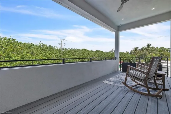 1009 29th Ave N, Naples, Florida 34103